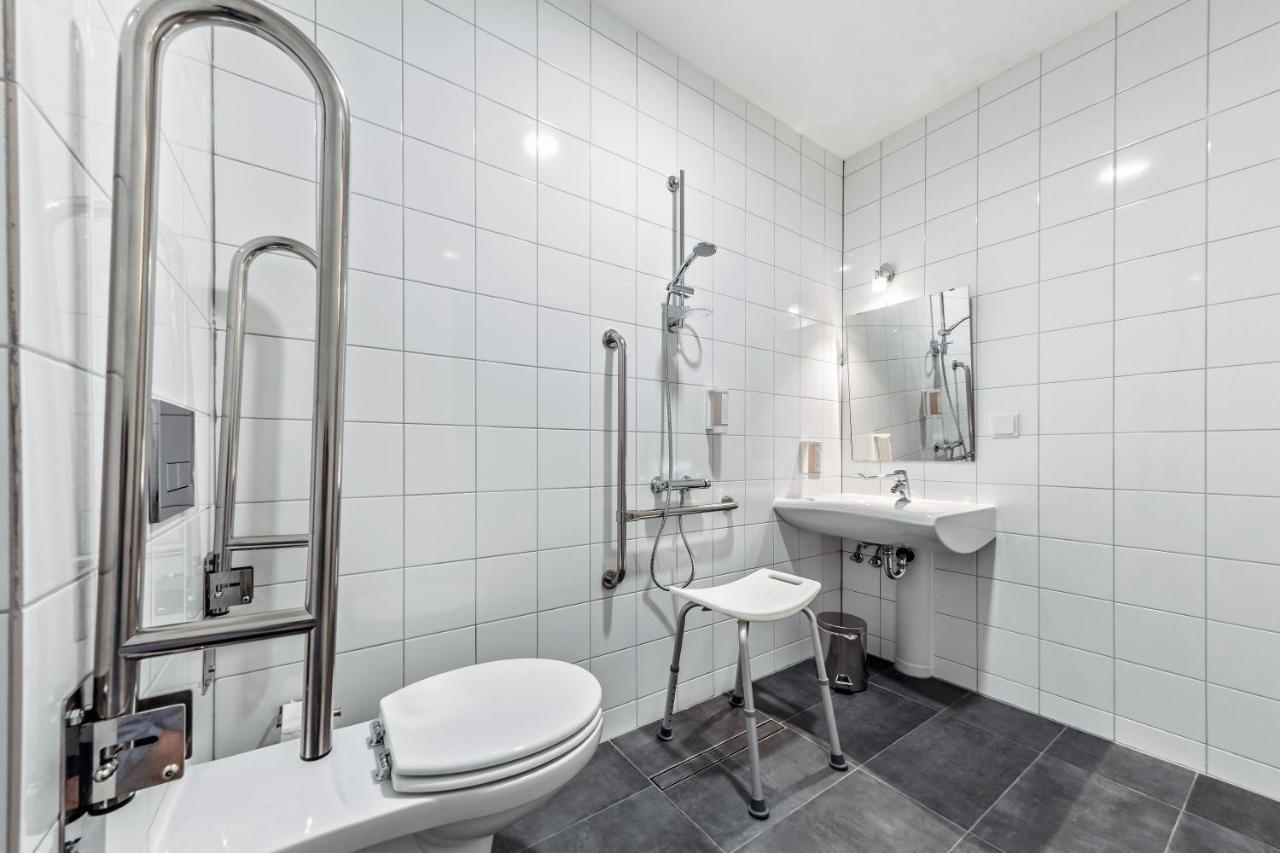 Augustus Hotel Bernkastel - Comfortable Budget Hotel الغرفة الصورة