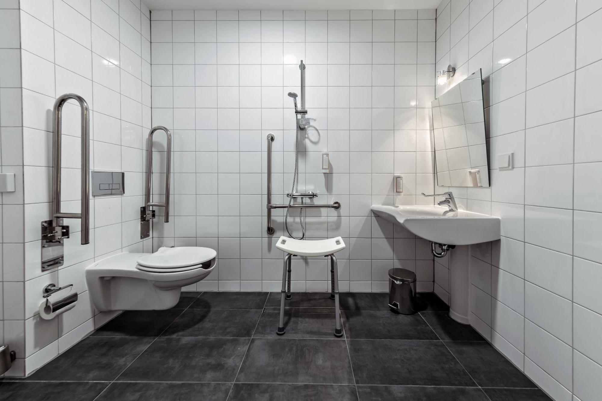 Augustus Hotel Bernkastel - Comfortable Budget Hotel المظهر الخارجي الصورة