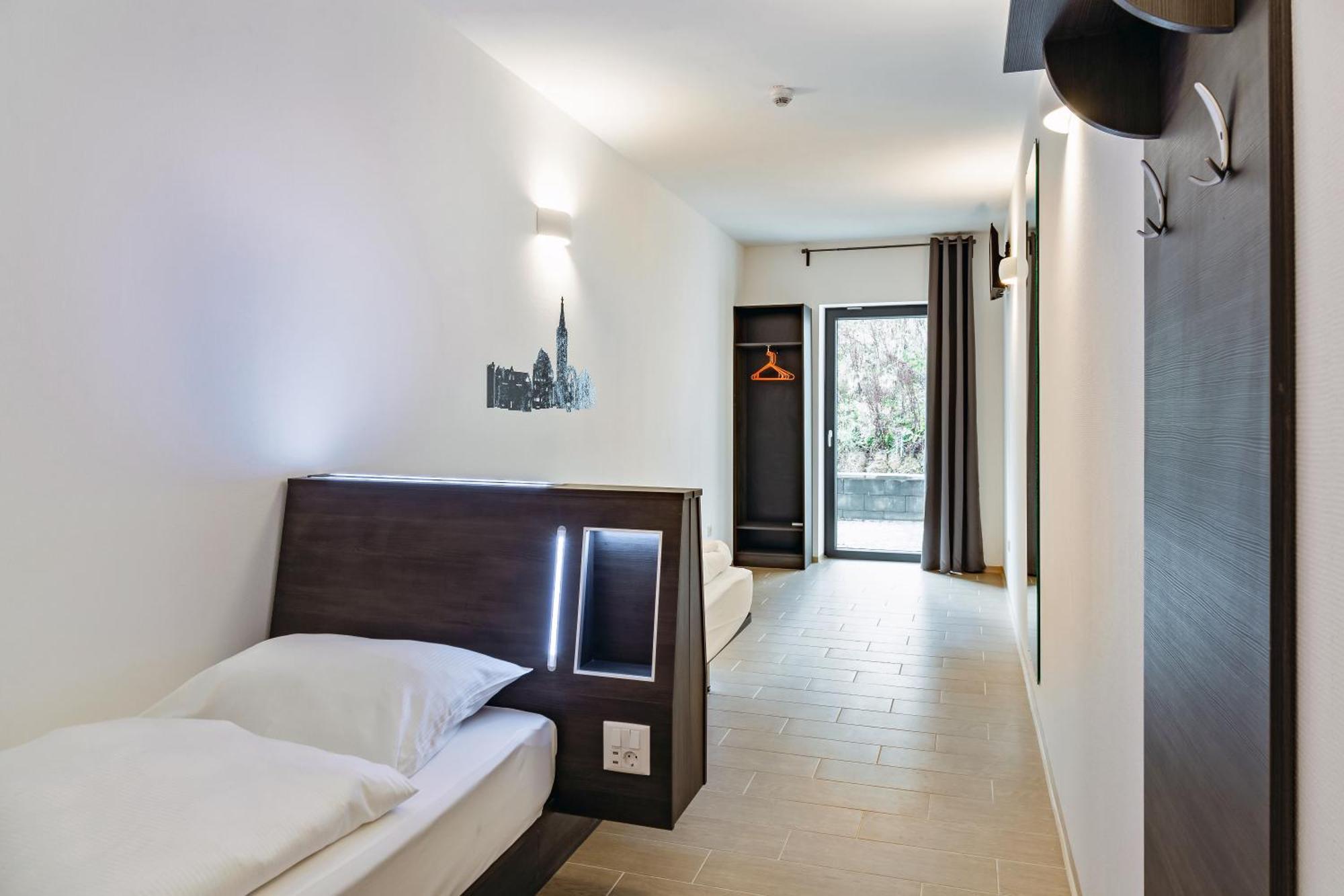 Augustus Hotel Bernkastel - Comfortable Budget Hotel الغرفة الصورة